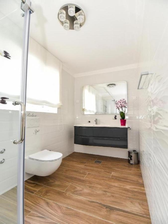 Calypso Royal Apartment Zára Kültér fotó